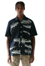 Load image into Gallery viewer, DISTRESSED DENIM WORK SHIRT - Trendy Maker lab
